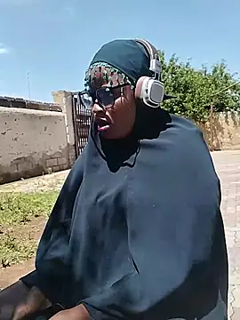 JuicyHoney_01