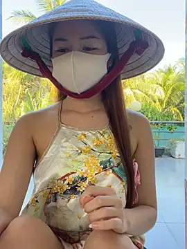 My_Melodyy - Make me pussy cum in public garden 🪴 😈