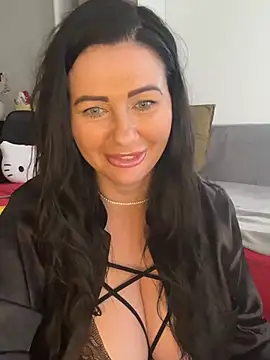 IRISWHITE17