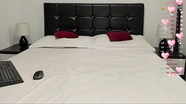 Karinamadnessdesiree - play with pussy CUM💦