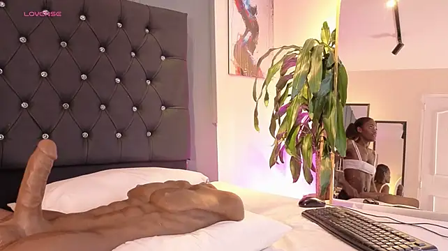 Ivonne__Miller - show oil in asshole