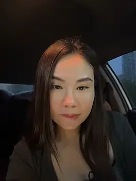 Yioyio-666 - 小粉震动2分钟，最后一个大哥可得