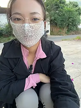 Richuan - 马路边要不要叫出来