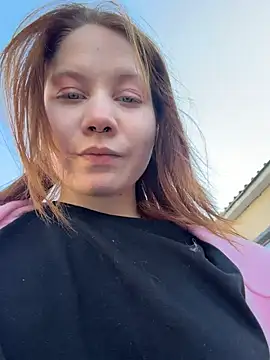 SlavicCandy - pinch slutty nipples in front of ppl