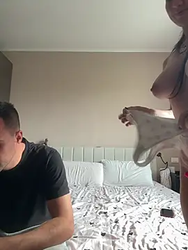Couplepenetration - naked & blowjob ..last tip 2 videos