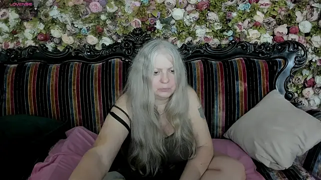 Mariabelladonna - TRIBUTE FOR QUEEN MARIA