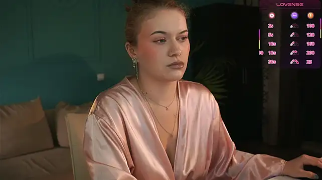 Margot_Ocean - striptease in black st and O-O