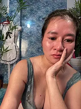 Miuxynh - I earn money to buy land .