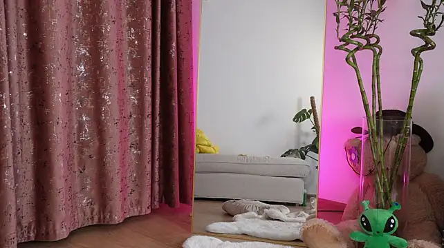 PetiteAlien - Panties off and doggy tease