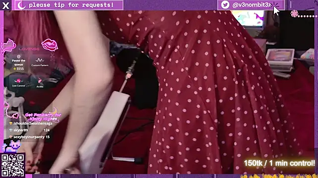 V3nombit3z - clear chair ass & pussy POV