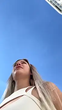 KikiWatson - Show naked ass in public ❤️