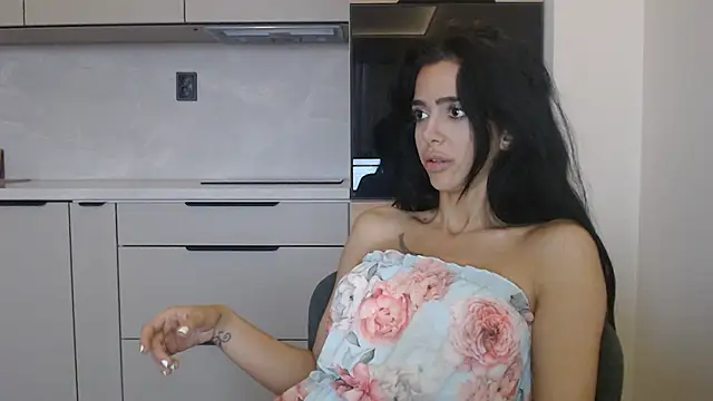 GloriyaPG@xh - Last tipper gets 3 vids by his choice