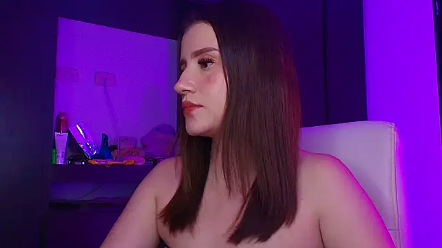 TinaJonnes_ - show tits