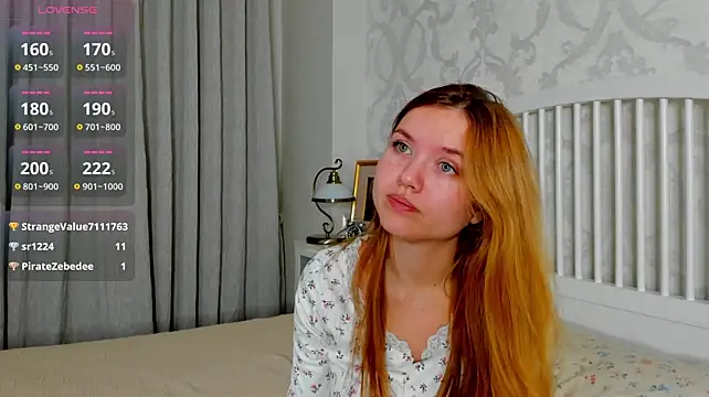 Eva__luv - doggy in panties