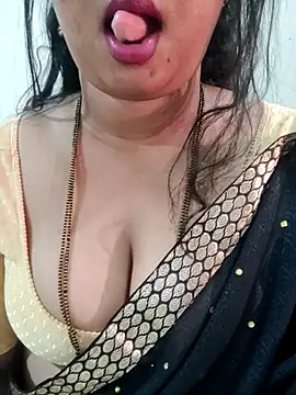 Ramya_369 - 💋 dick and pussy oil massage