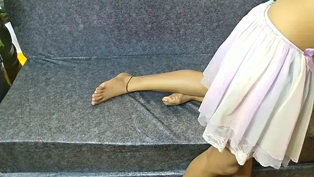 Wild_saanvi - show ass hole both👅😛