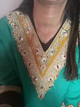 Hidden_Flame_Laiba - Show pussy 🥵