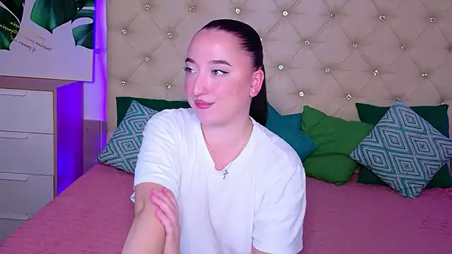 AVA_MAXIMUS