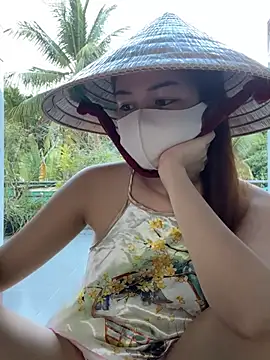My_Melodyy - Make me pussy cum in public garden 🪴 😈