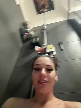 RedAssHottie - squirt
