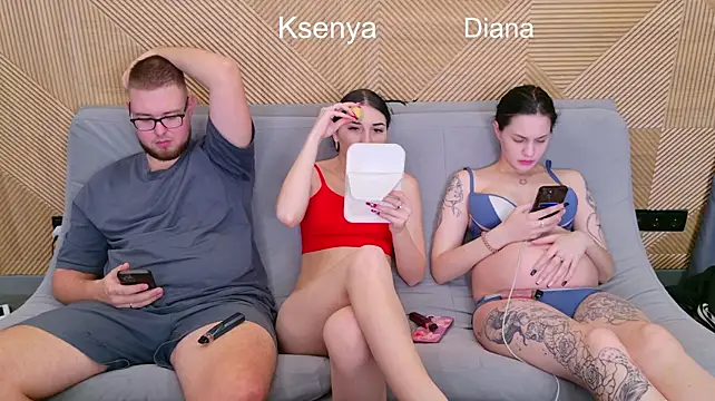 Ksenny - threesome sex + creampie