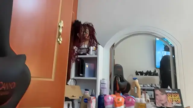 AudreySpanksFuck- - going harder+squirt all over bed