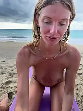 Lady_Liaa - WALKING NAKED ON BEACH+FUCK PUSSY DILDO