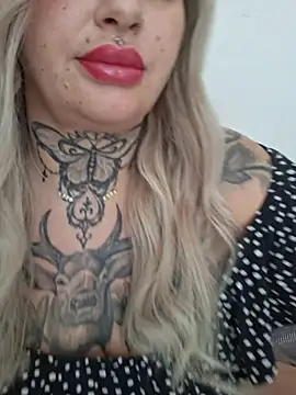 CandyCurvess - HOT VID LT