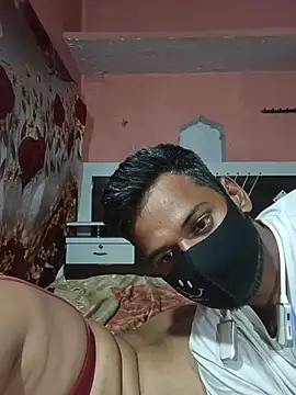 Hot_Indiancpl