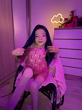 MiniSophiaa - Take off panties