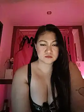 Dominalisa - Public Pussy Masturbation and Squirting