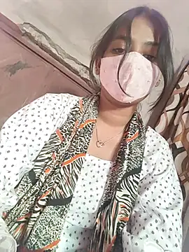 Divya_140 - want to buy lush