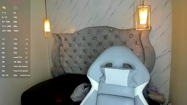 Alice_Laurentt - naked+ spanka ass x11