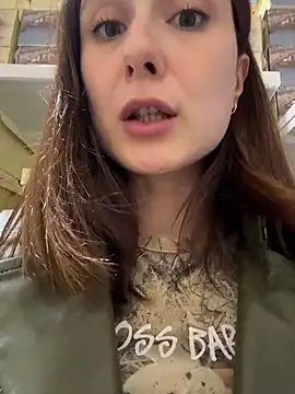 Dina_Tease - SHOW NAKED THICK PUSSY next MAN IN KFC