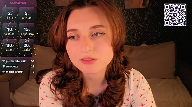 Delora_Romano - finger licking