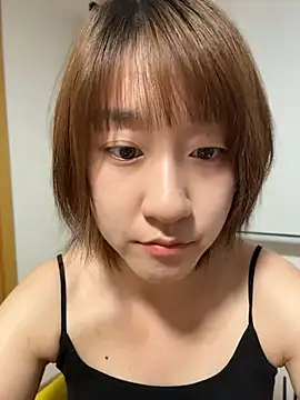 Judi-a - 买套装，展示