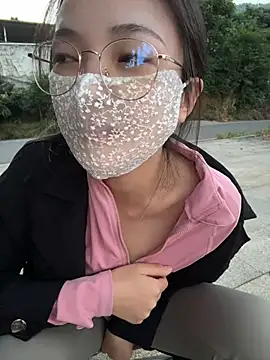 Richuan - 马路边要不要叫出来