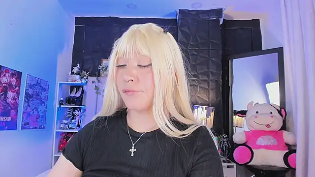 Helen_bunnnyx - SPANKING BOOBS CLOCE UP