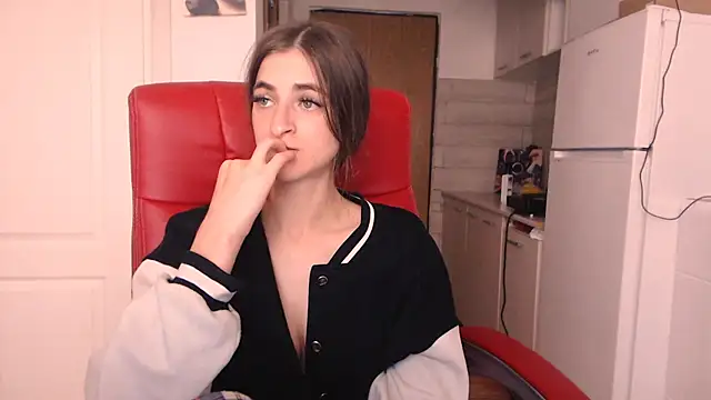 Simyhvn - make me happy guys 😘