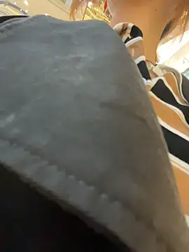 Luck6688 - 户外漏奶Leaking breast milk while out and ab