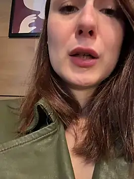 Dina_Tease - SPREAD NAKED PUSSY w SALIVA next MAN