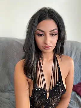 Mia_spicyy - Last tip get 2 min toy control🥰