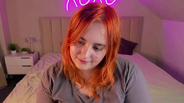 Alica_Keller - doggy pose