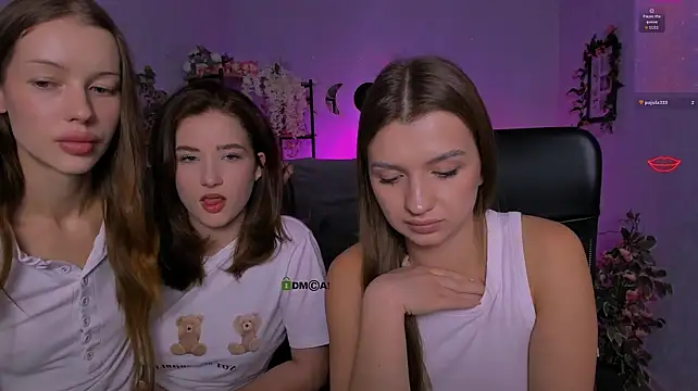 Khloebeauty - doggy in panties