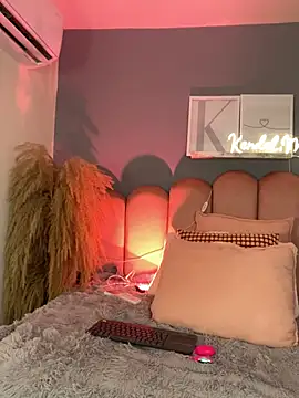 KendalMilleer - suck both your nipples at the same time