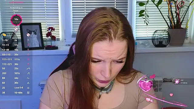 Mary_Blu - naked dancing
