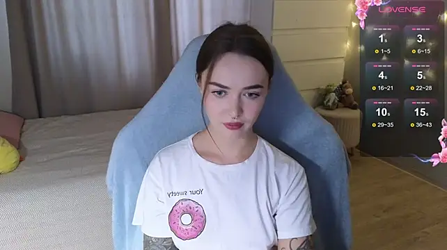 Kate_leoo - shake ass