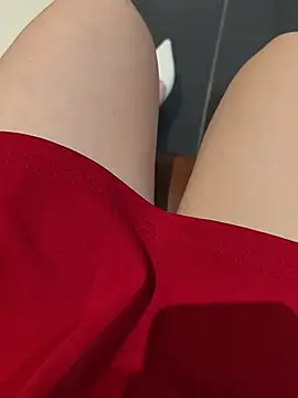 Mina-02 - Tear your underwear in front of someone