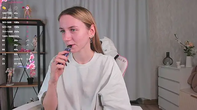 NellieEinspahr - Make my ass red