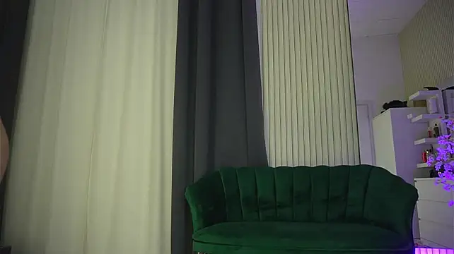 KatelynSparks - A bit of tease